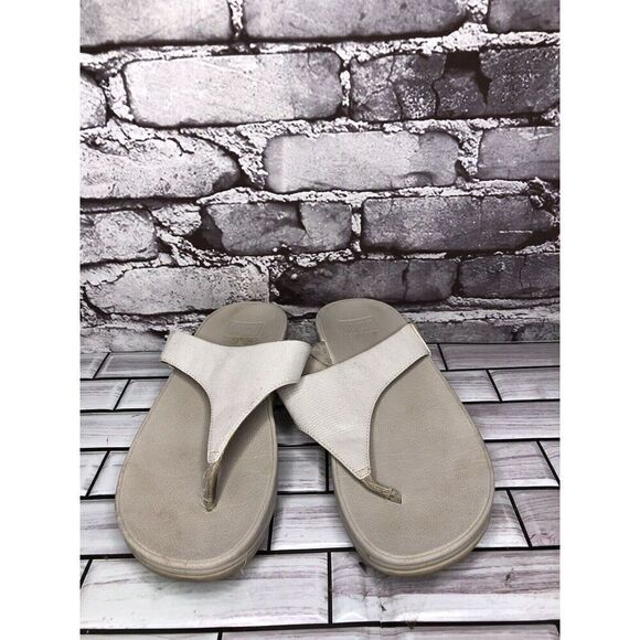 FitFlop White Pearl Shimmer Comfort Thong Sandals Women Sz 7M US/38EU I43-011 - Picture 4 of 16